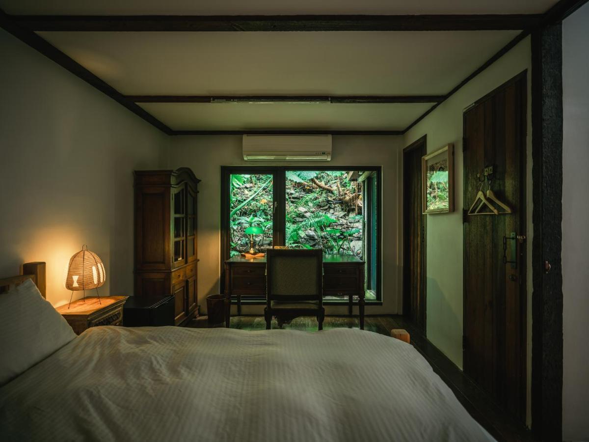 Deep Breath B&B Fengshan  Extérieur photo